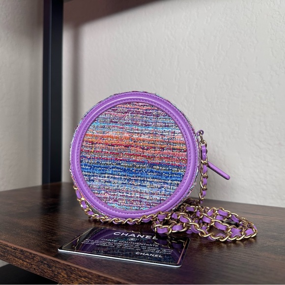 Authentic New Chanel Filigree Purple Multicolor Tweed Round Crossbody Bag - Picture 2 of 12